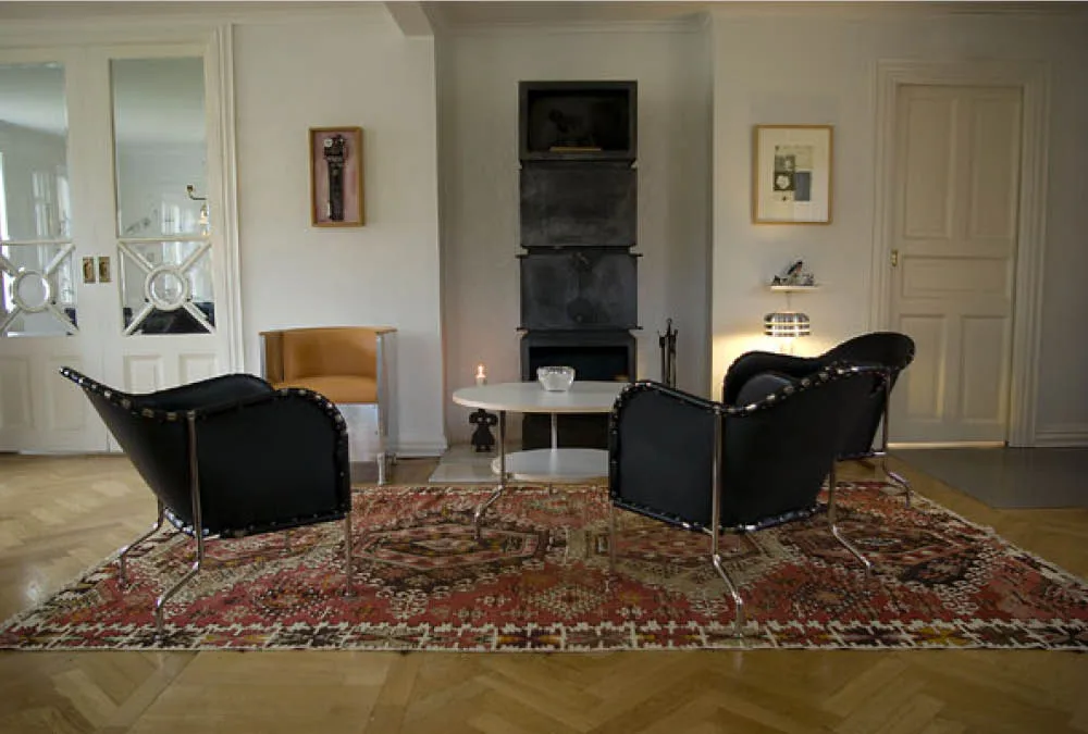 Bruno fåtölj, Kärnläder svart-krom Källemo