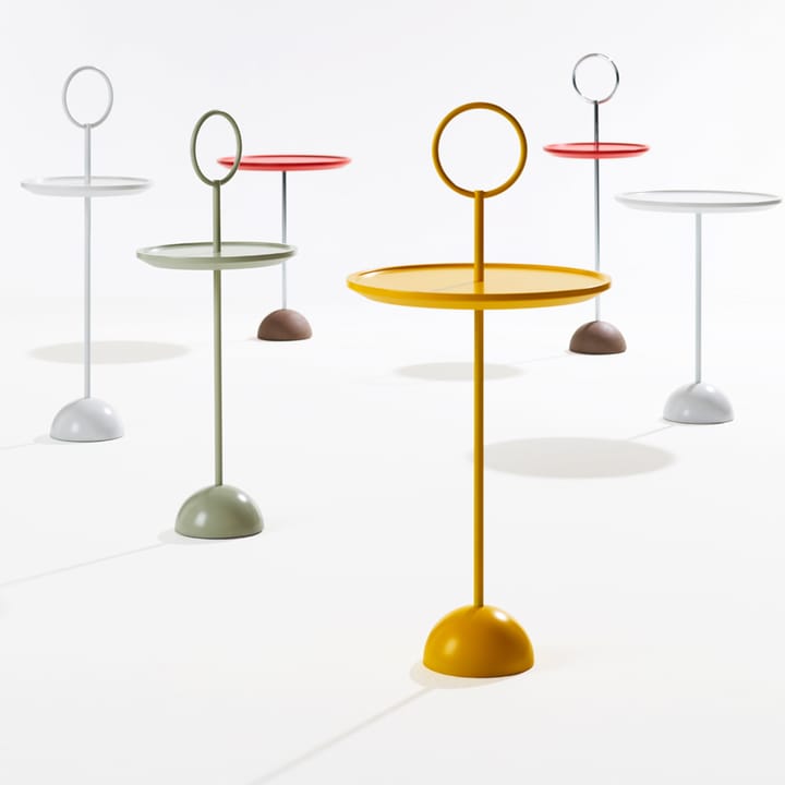 Lollipop bord med ring Ø29xH55 cm - Svartlack kromstativ betongfot - Karl Andersson & Söner