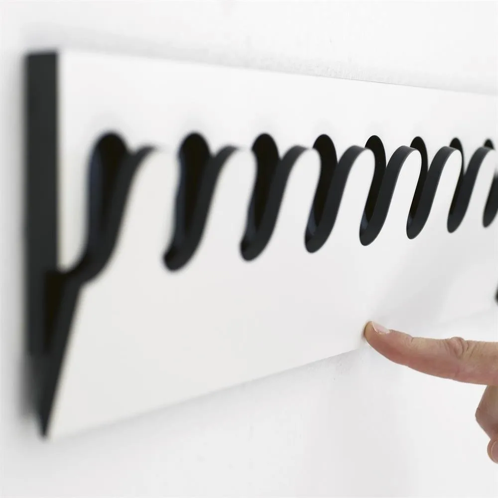 Ponoq klädhängare, 4 krokar ut vit, in svart Karl Andersson & Söner