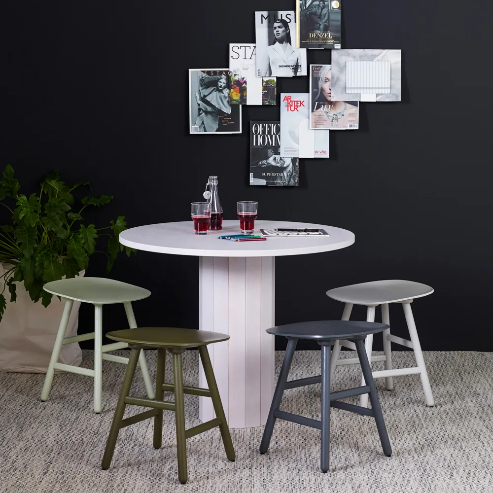 Shell pall, Ek klarlack, 65 cm Karl Andersson & Söner