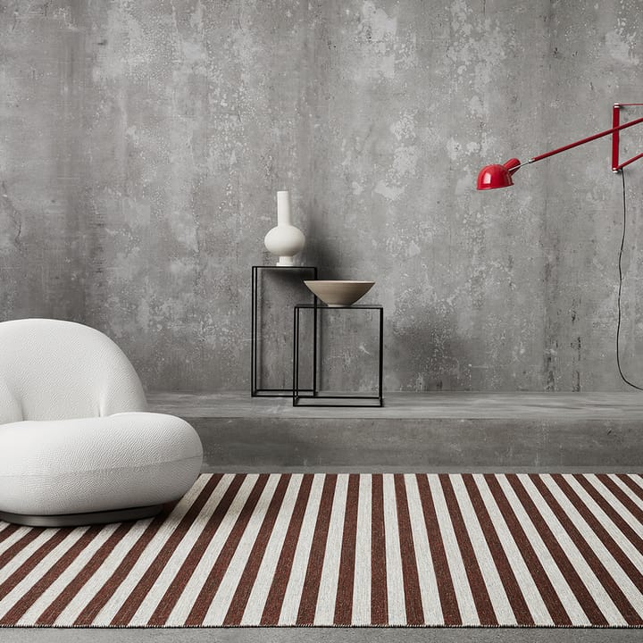 Narrow Stripe Icon gångmatta, Silver plum 240x85 cm Kasthall
