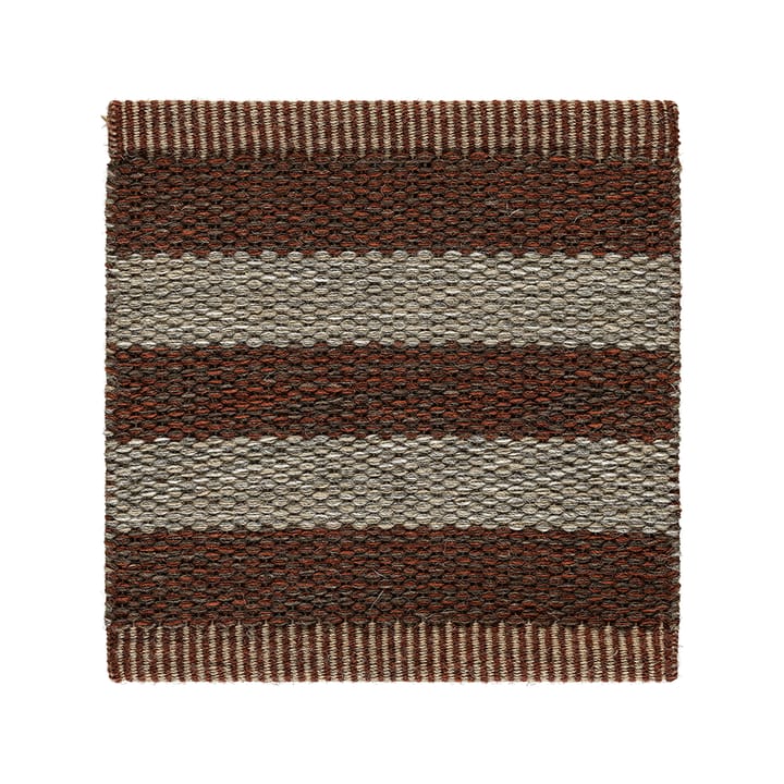 Narrow Stripe Icon matta - Red clay 240x160 cm - Kasthall