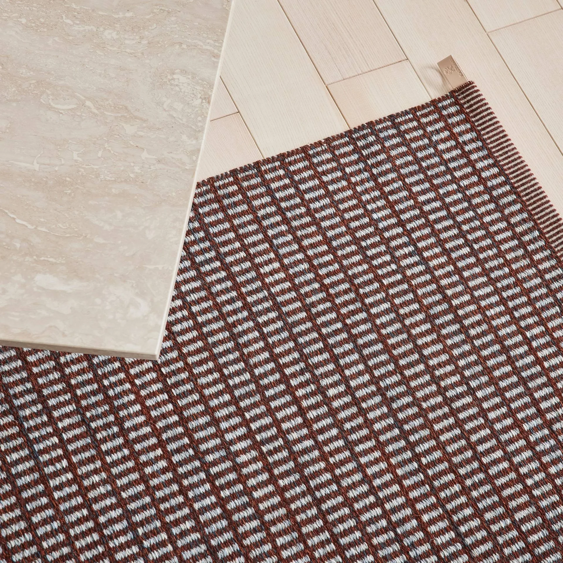 Post Icon matta, 721 Redwood haze, 170x240 cm Kasthall