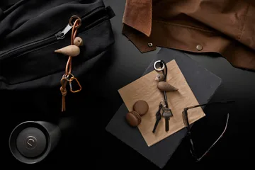 Kaj Bojesen fågel nyckelring - Ek, naturläder - Kay Bojesen Denmark