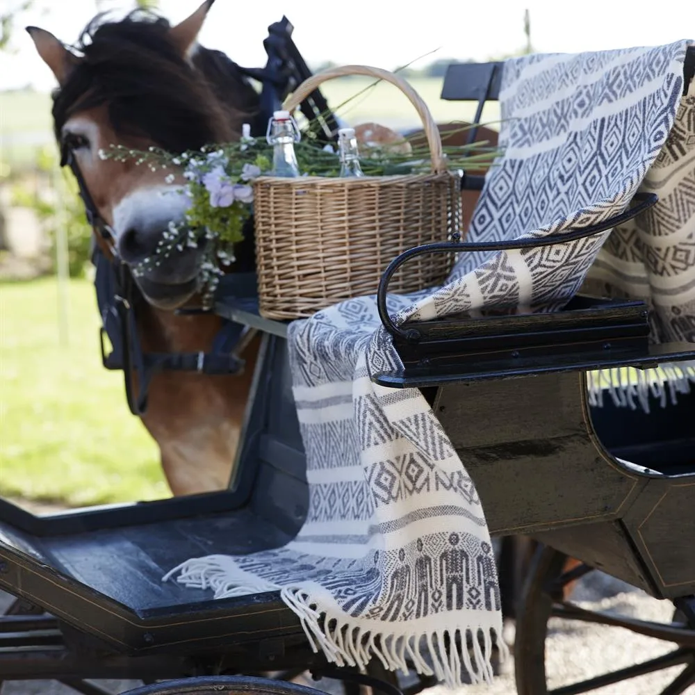 Man & Wife ullpläd 130x180 cm, grå Klippan Yllefabrik