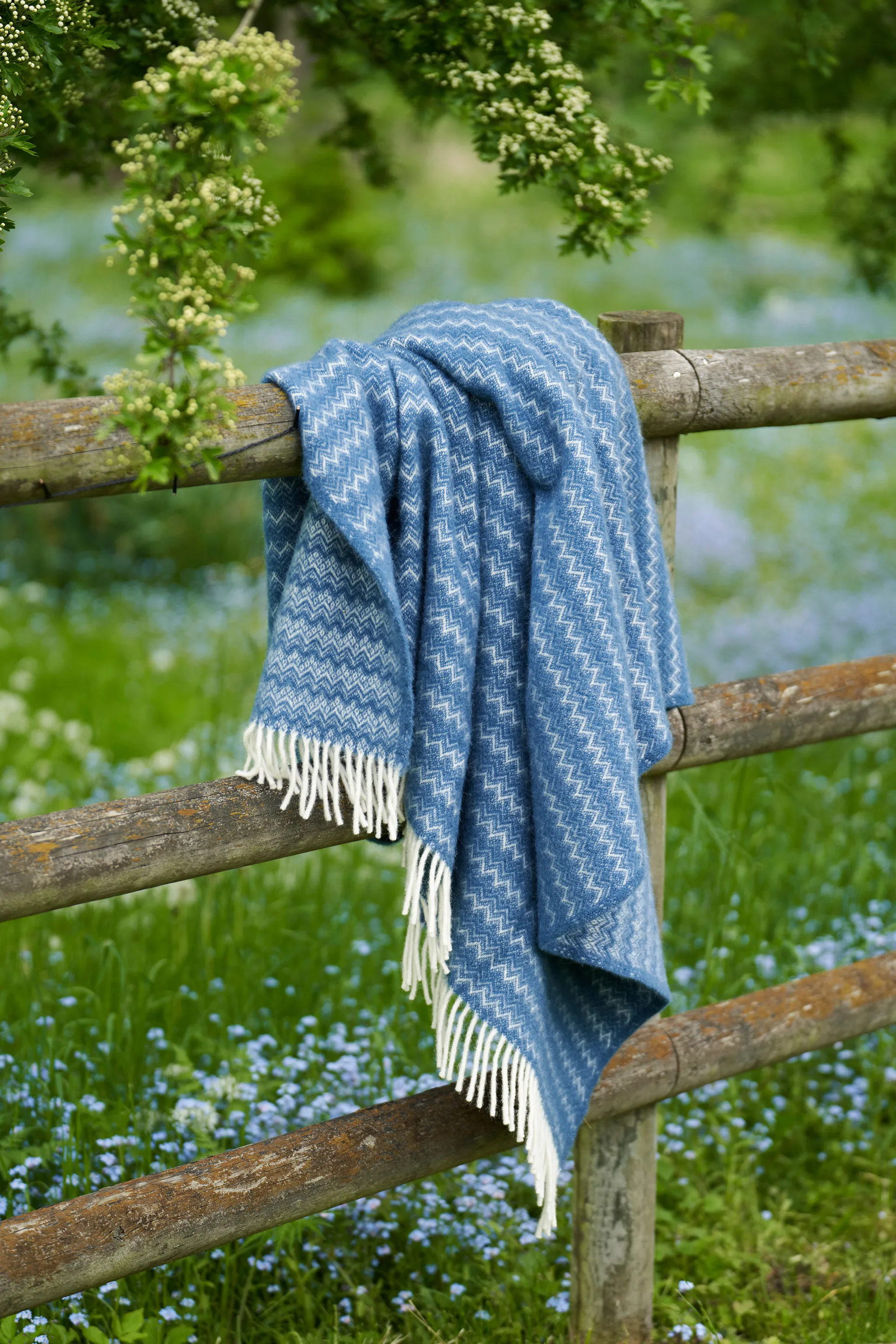 Summit ullpläd 130x200 cm, Sea blue (blå) Klippan Yllefabrik