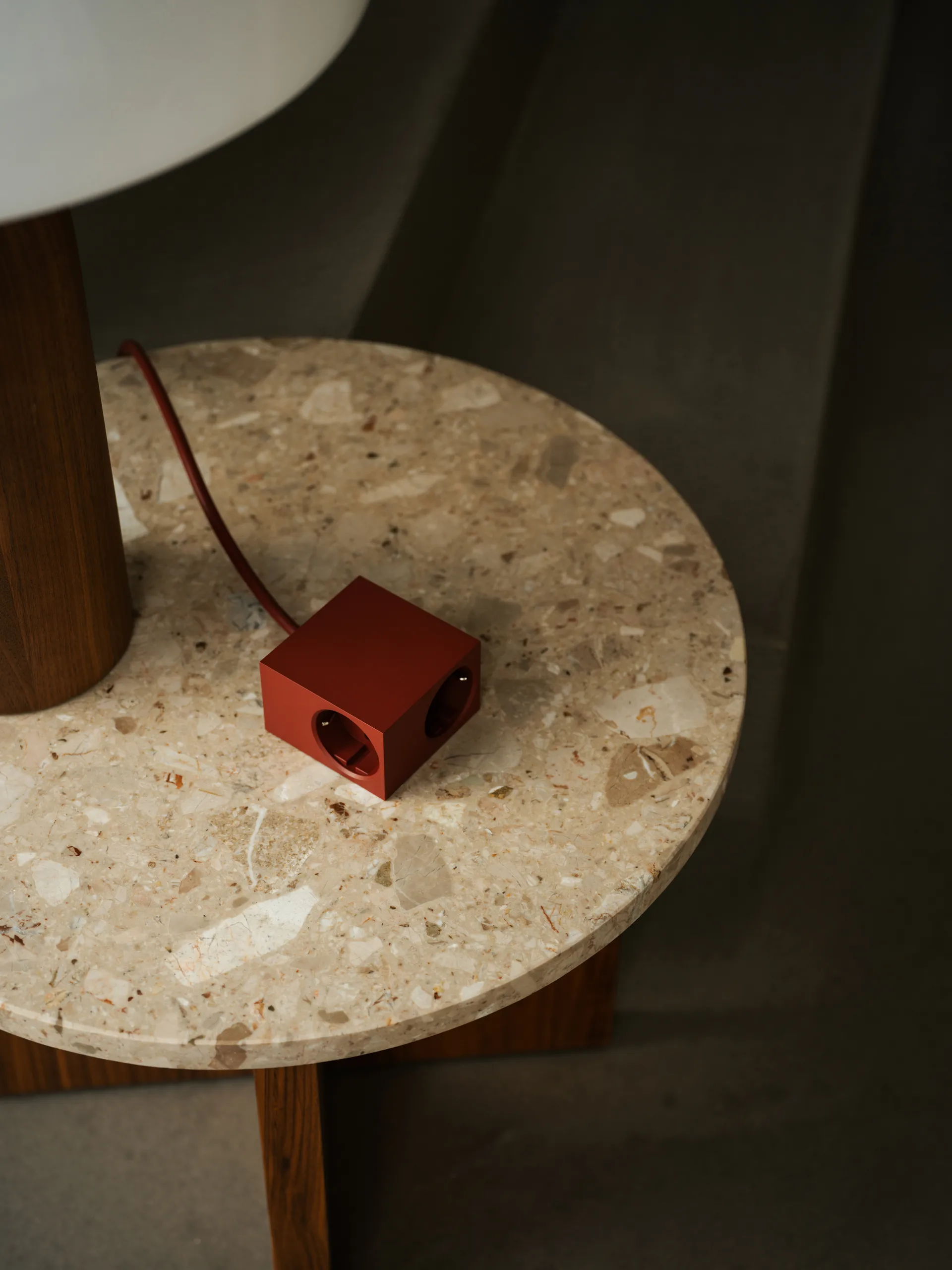 Cuboid+ grenuttag USB-C 30W 2 m, Fired Brick Kord