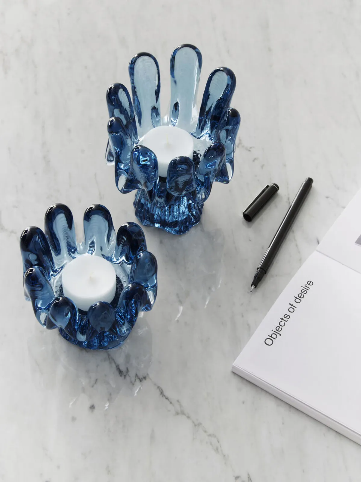 Solros ljuslykta cirkulärt glas 9,2 cm, Blå Kosta Boda