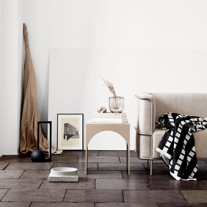 Arch sidobord, Beige, small Kristina Dam Studio