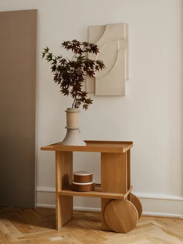 Axis sidobord 42x80 cm - Varm lackerad ek - Kristina Dam Studio