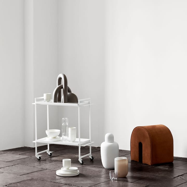 Curved sittpuff, Läder light brown Kristina Dam Studio