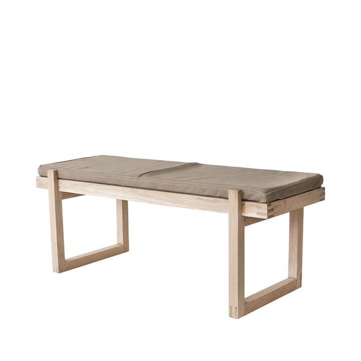 Minimal bänk, Oak Kristina Dam Studio