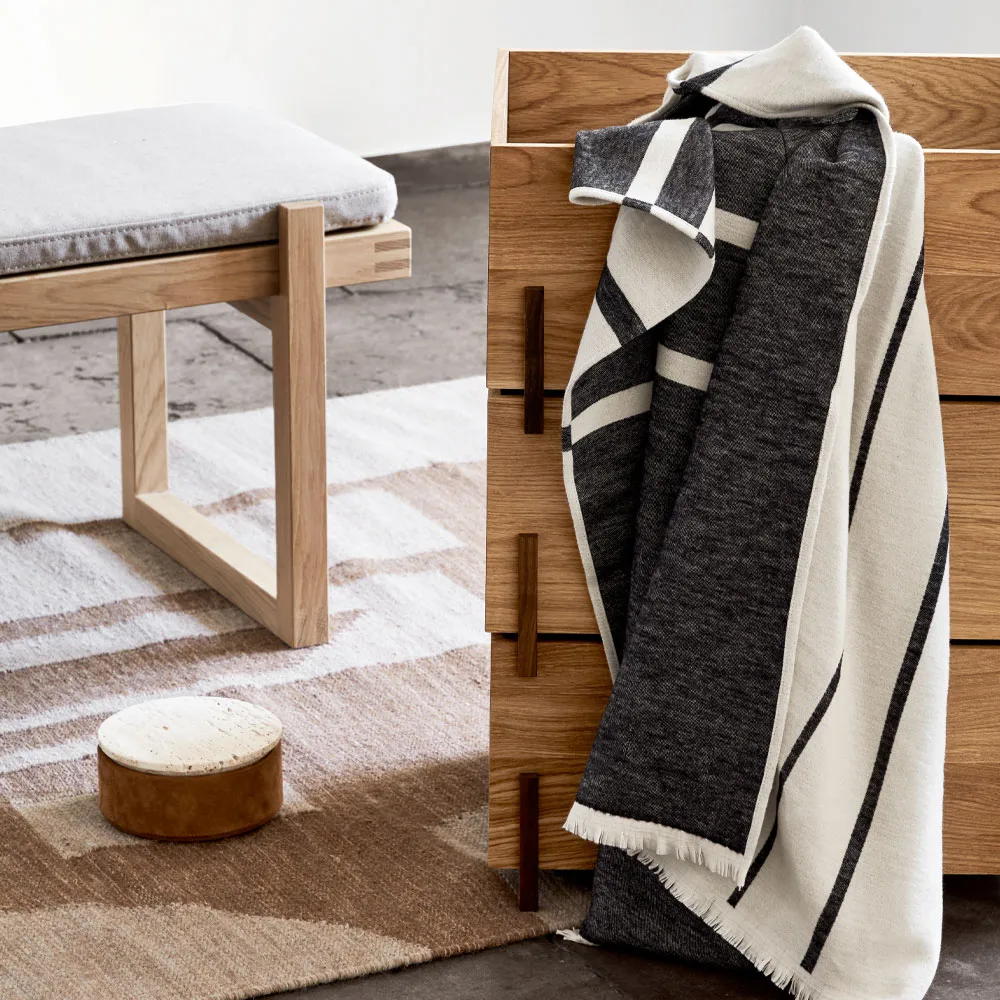 Minimal bänk, Oak Kristina Dam Studio