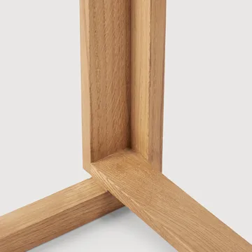 Outline barstol 75 cm - Varm lackerad ek-borstat stål - Kristina Dam Studio