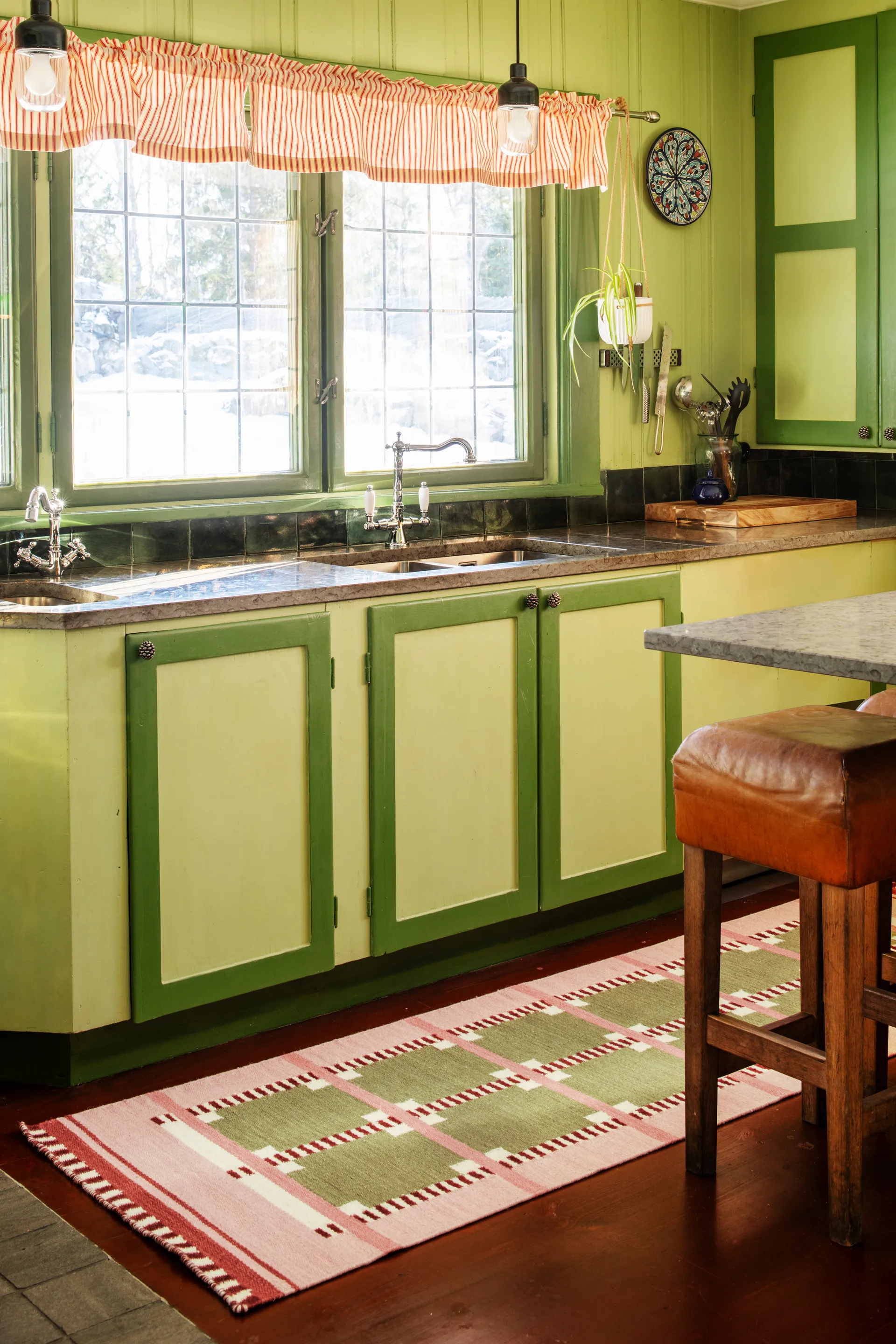 Röllakan Ruth gångmatta, Spring grass, 75x240 cm Layered