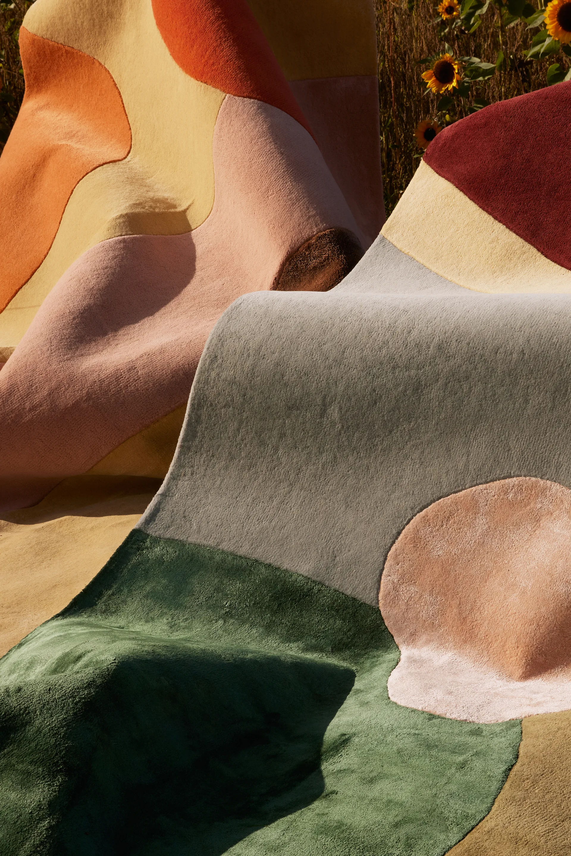 Sleeping Flower ullmatta, 250x350 cm Layered