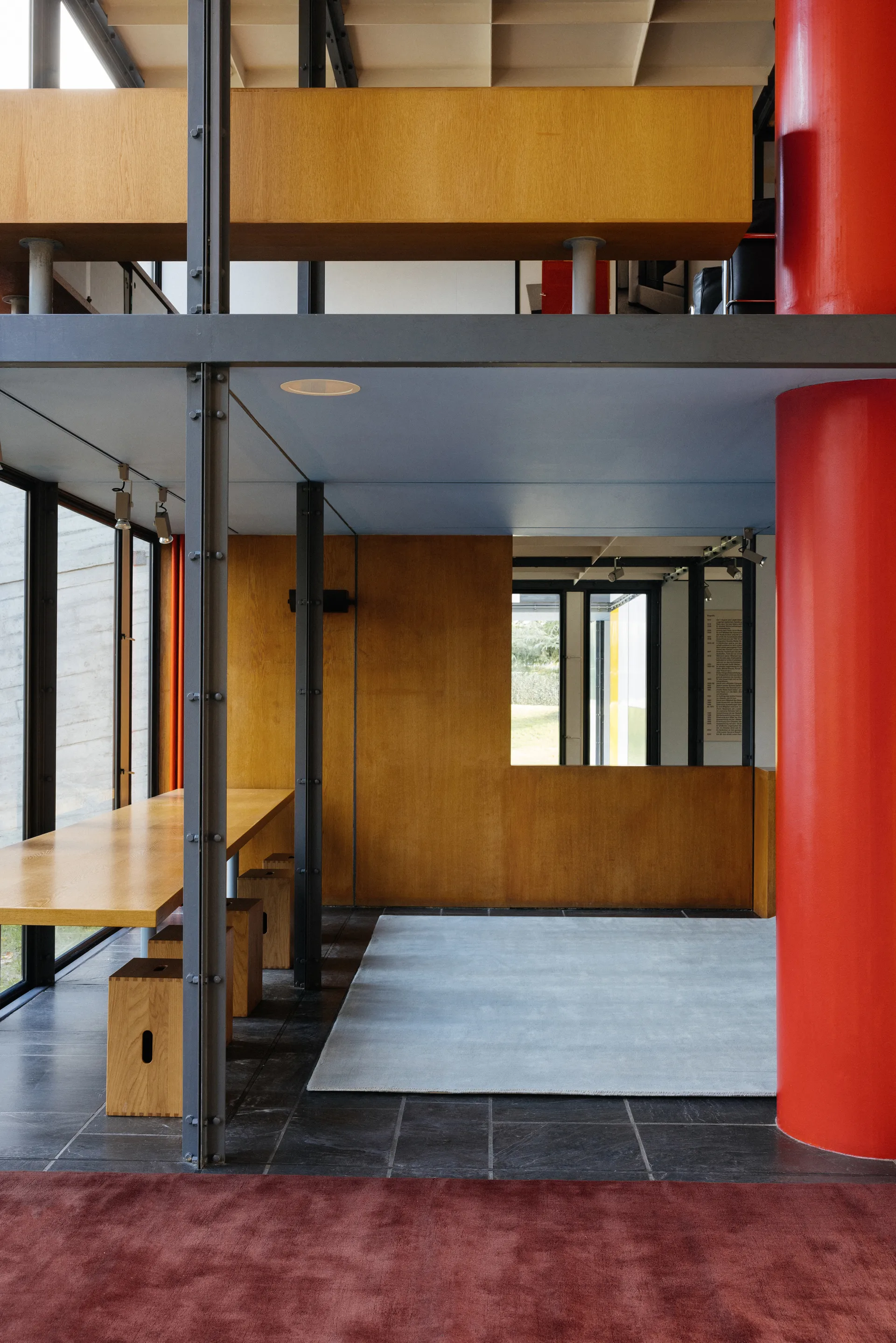 Solid Wool ullmatta, Ruby red, 200x300 cm Layered