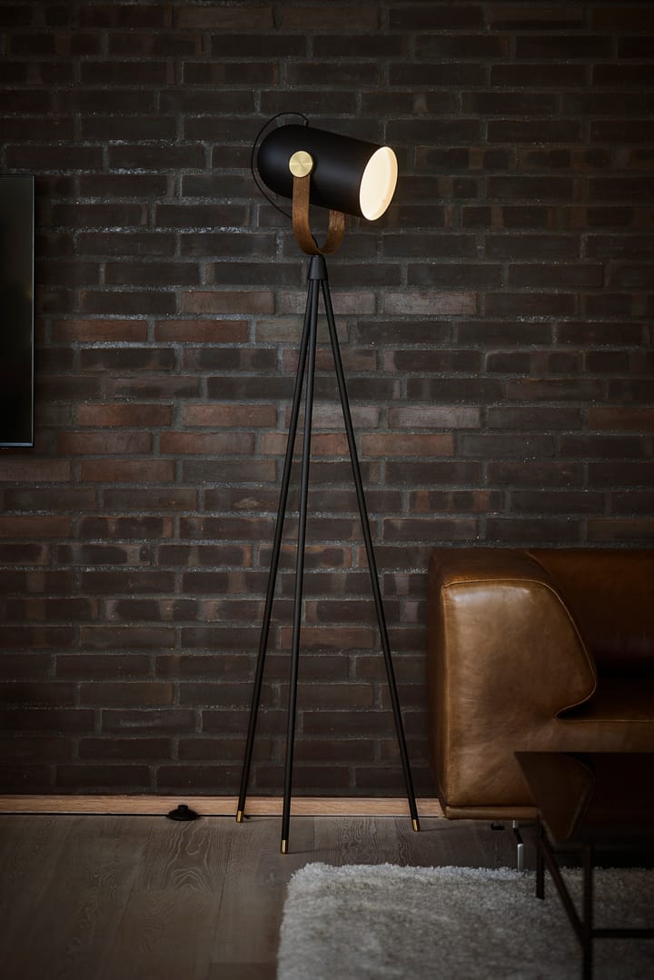 Carronade II golvlampa, Svart-rökt ek Le Klint