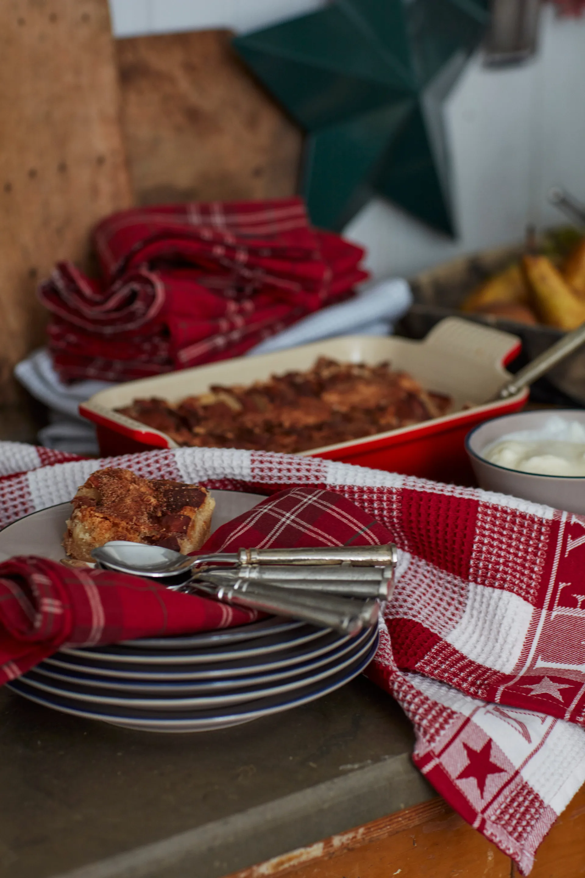 Checked Organic Cotton Oxford tygservett 50x50 cm, Red-beige-green Lexington