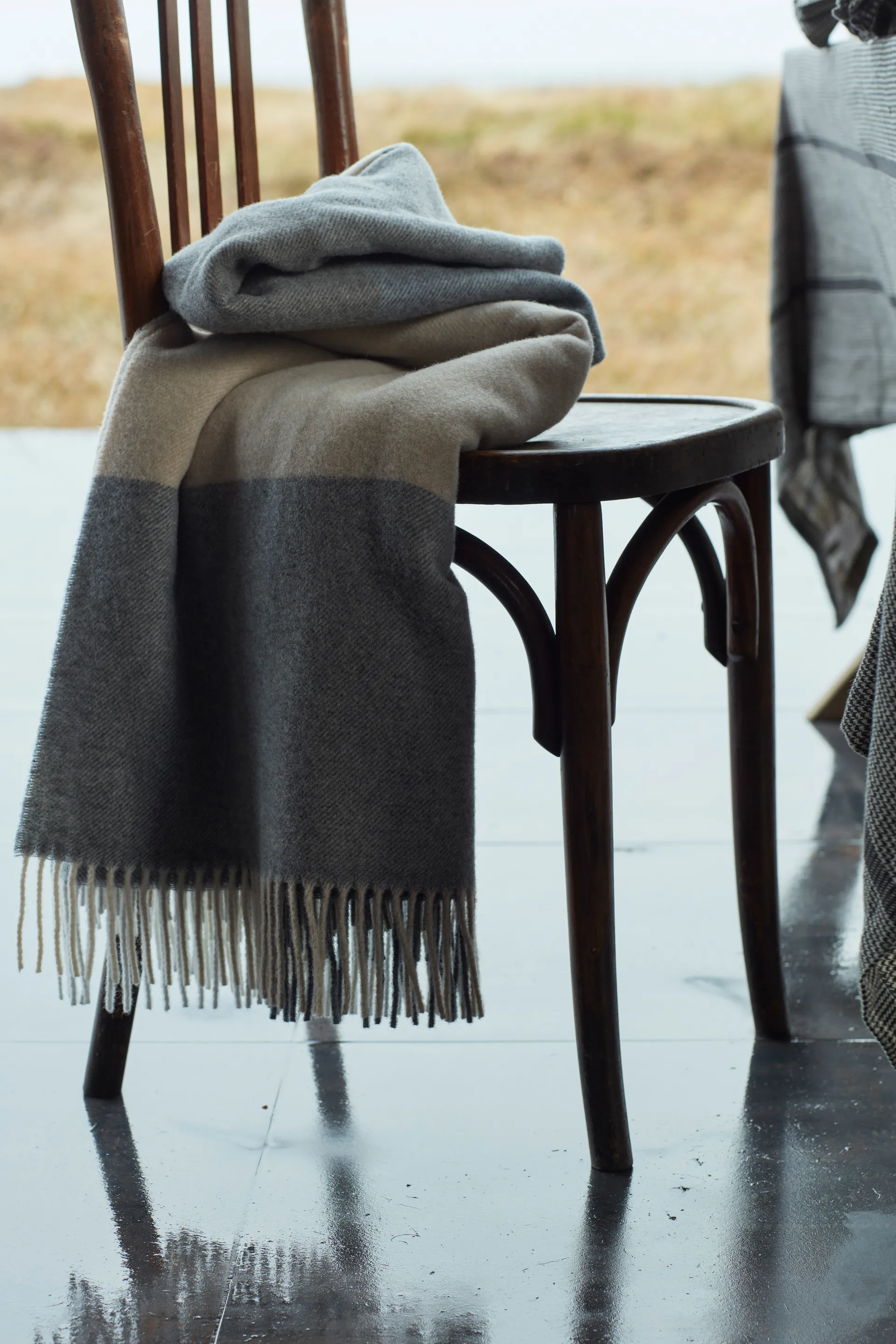 Checked Recycled Wool pläd 130x170 cm, Beige-gray Lexington