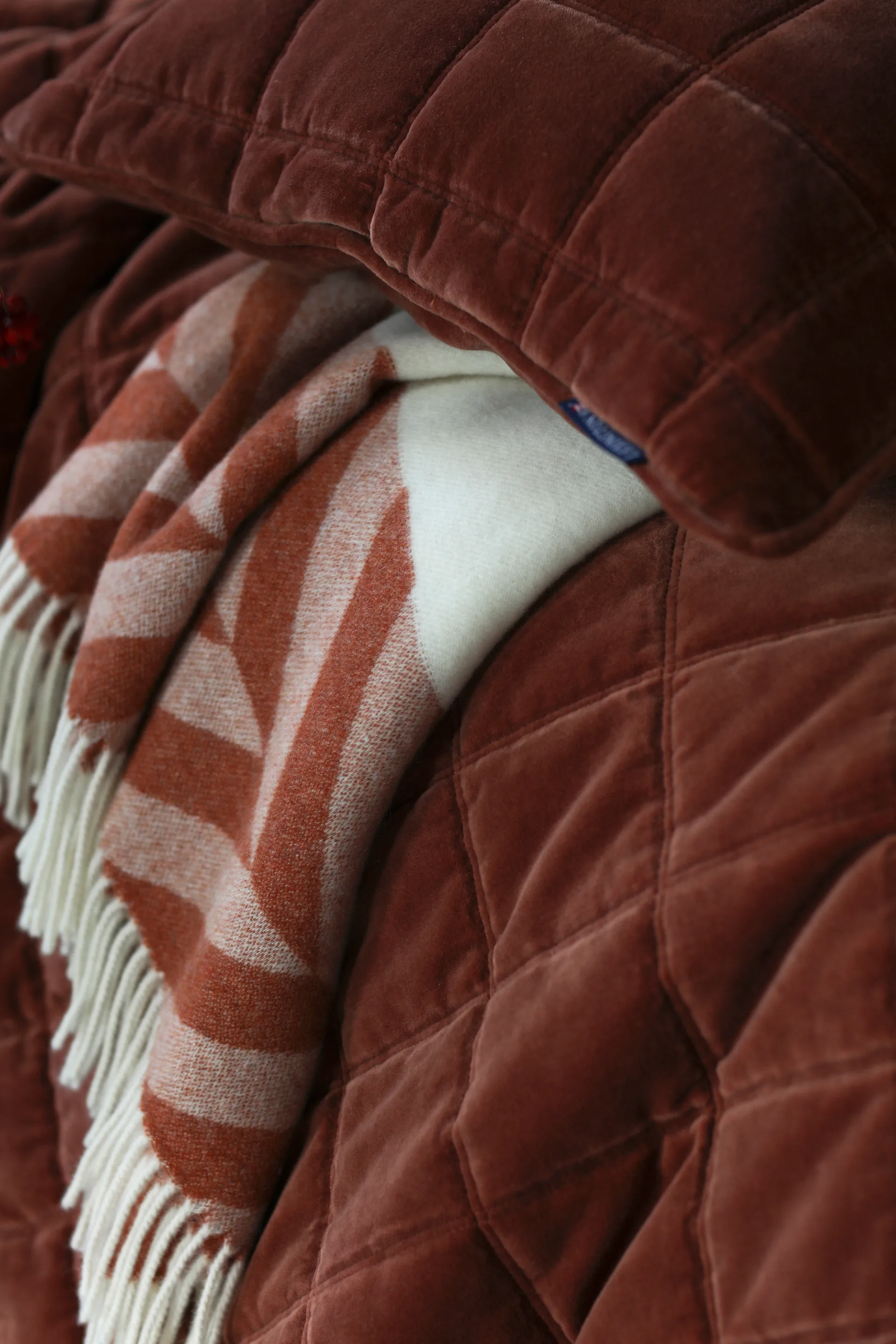 Cotton Velvet quilted överkast 160x240 cm, Rustic Brown Lexington