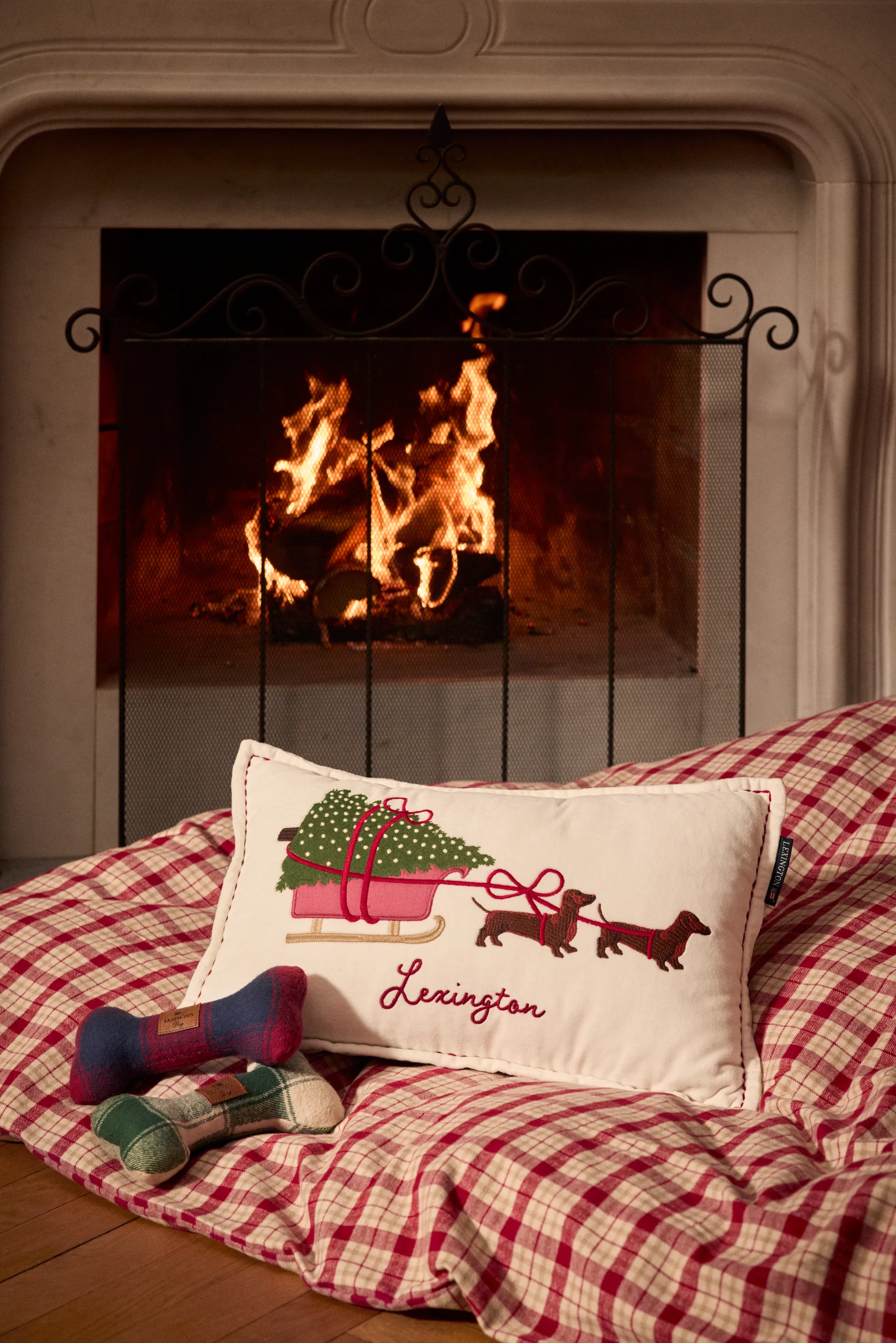 Dog sleigh ekologisk sammetsbomull kudde 30x50 cm, White Lexington