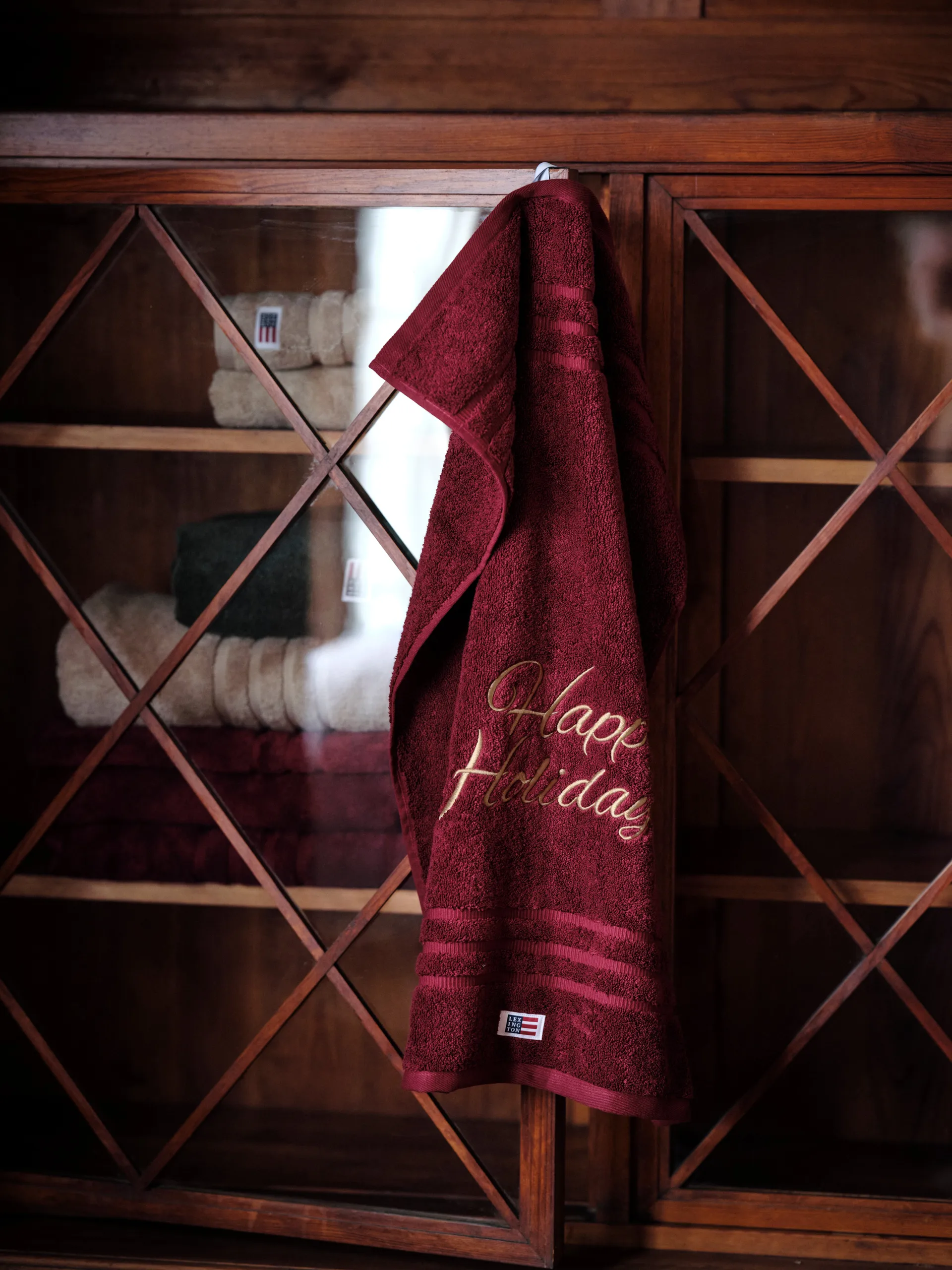 Happy Holidays handduk 50x70 cm, Röd Lexington