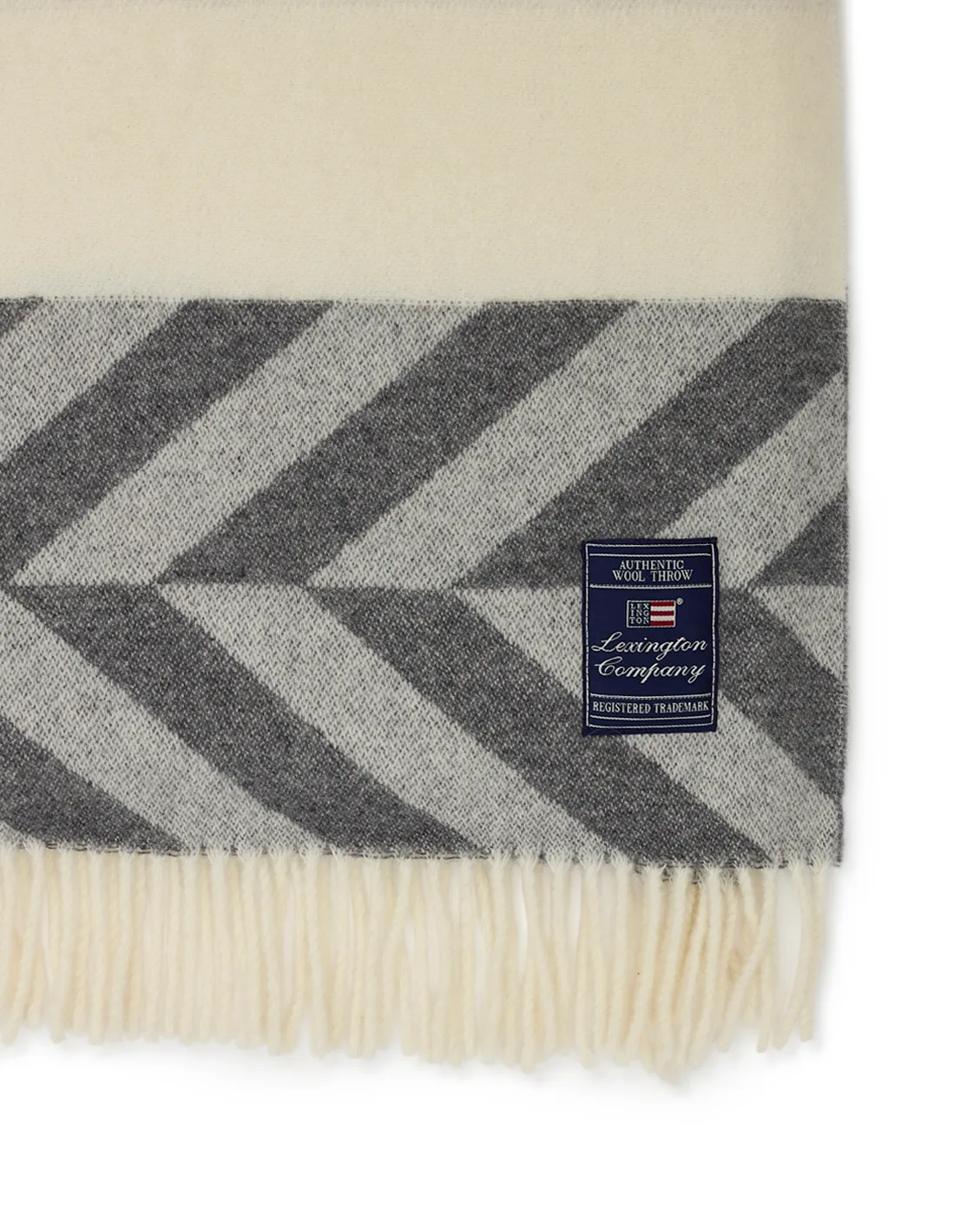 Herringbone Striped Recycled Wool pläd 130x170 cm, Gray-off white Lexington