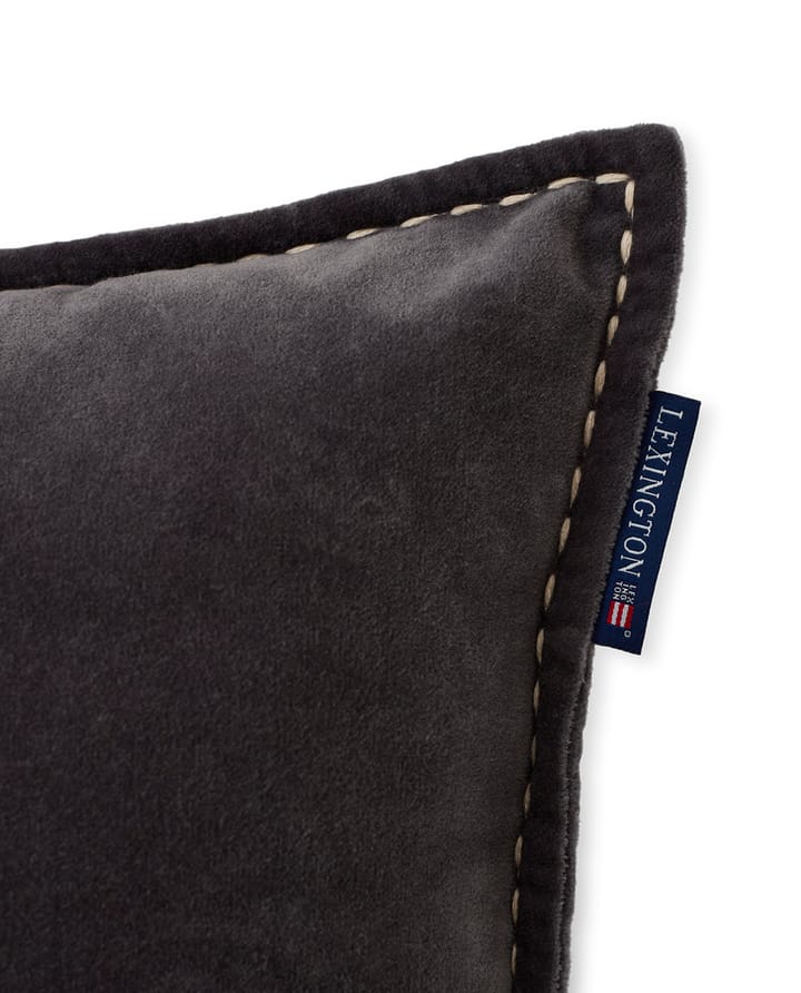 Logo Message Velvet kuddfodral 50x50 cm, Gray Lexington