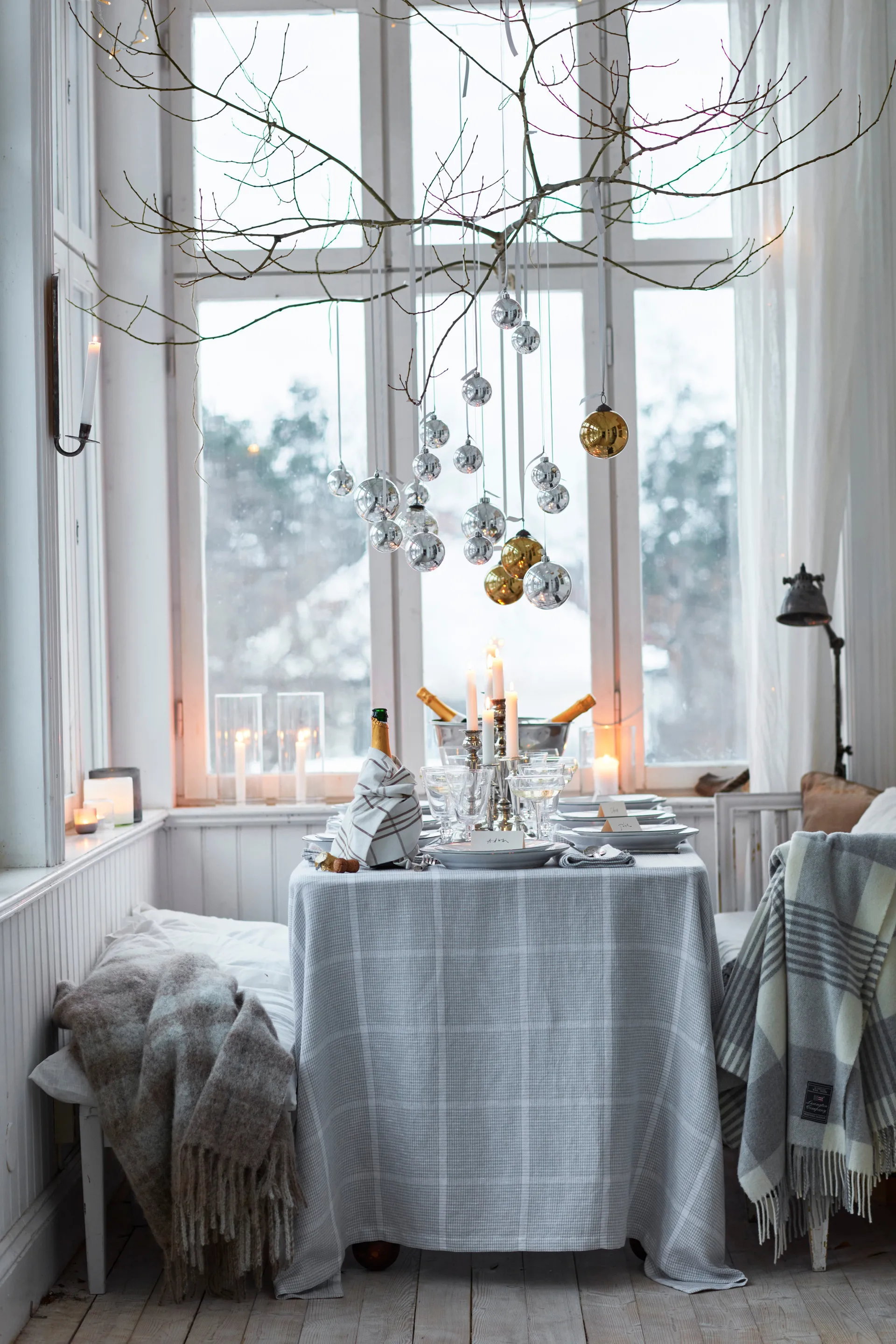 Pepita Check Cotton Linen bordsduk 150x250 cm, White-light gray Lexington