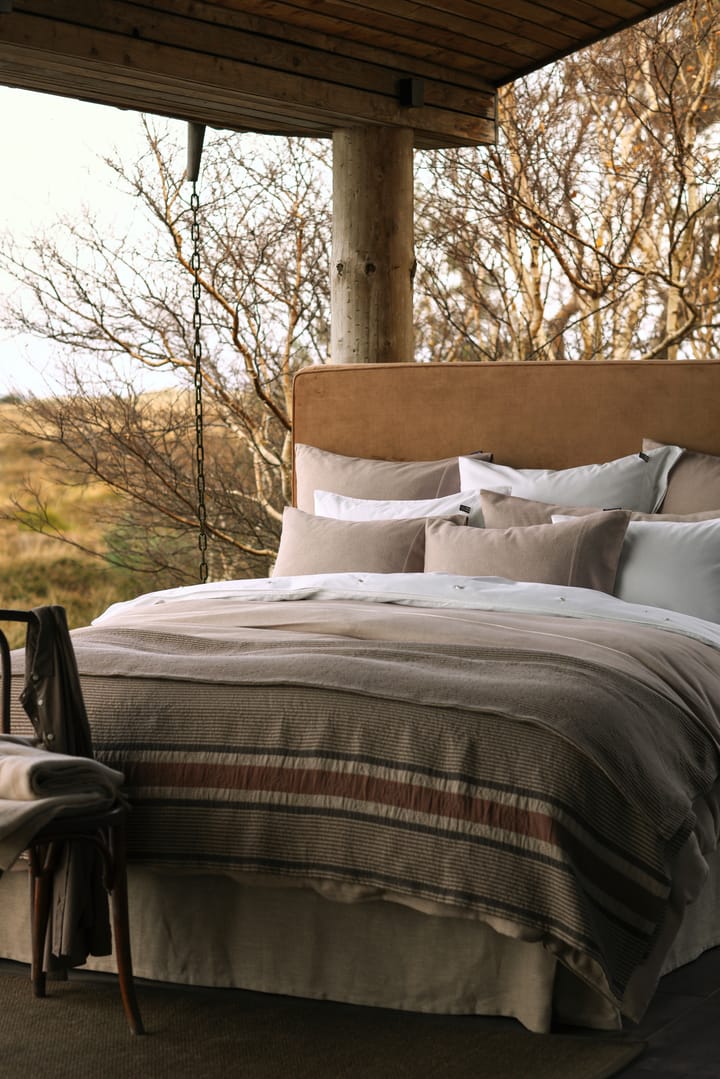 Side Striped Soft Quilted överkast 240x260 cm, Beige Lexington