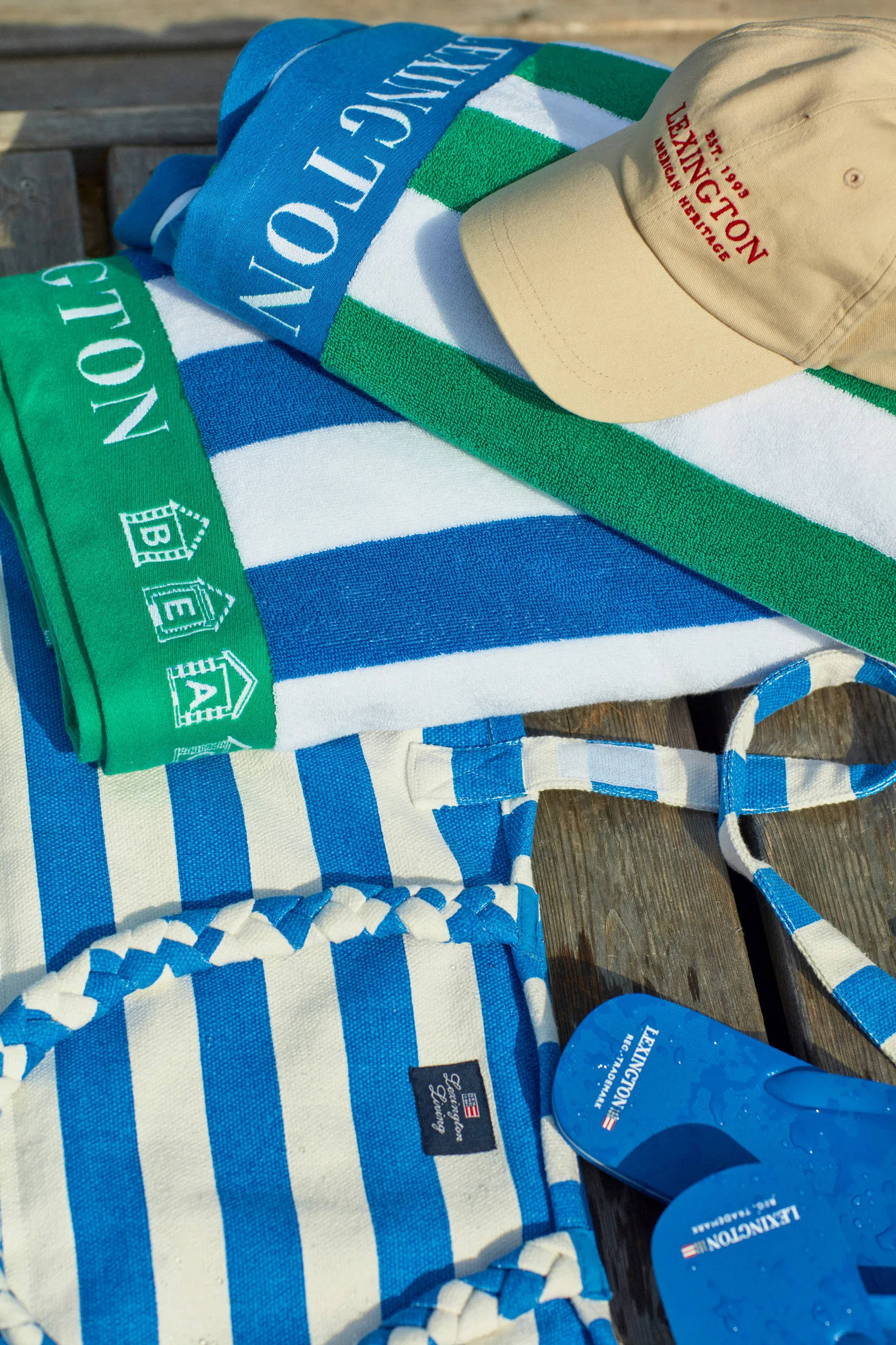 Striped strandmatta 190x70 cm, Blå-vit Lexington