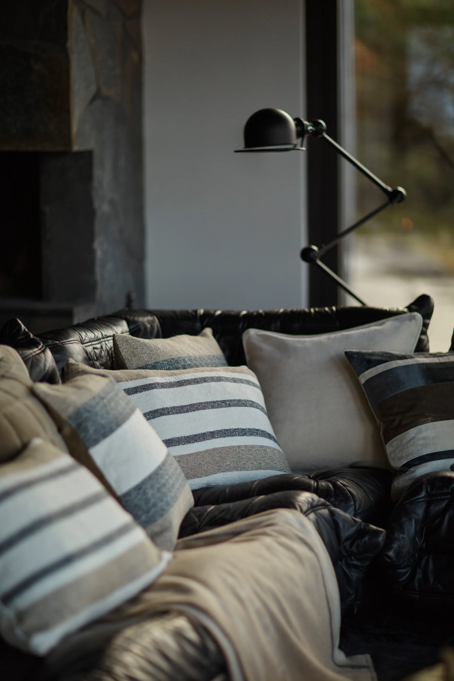 Vertical Striped Cotton kuddfodral 50x50 cm, Beige-gray Lexington