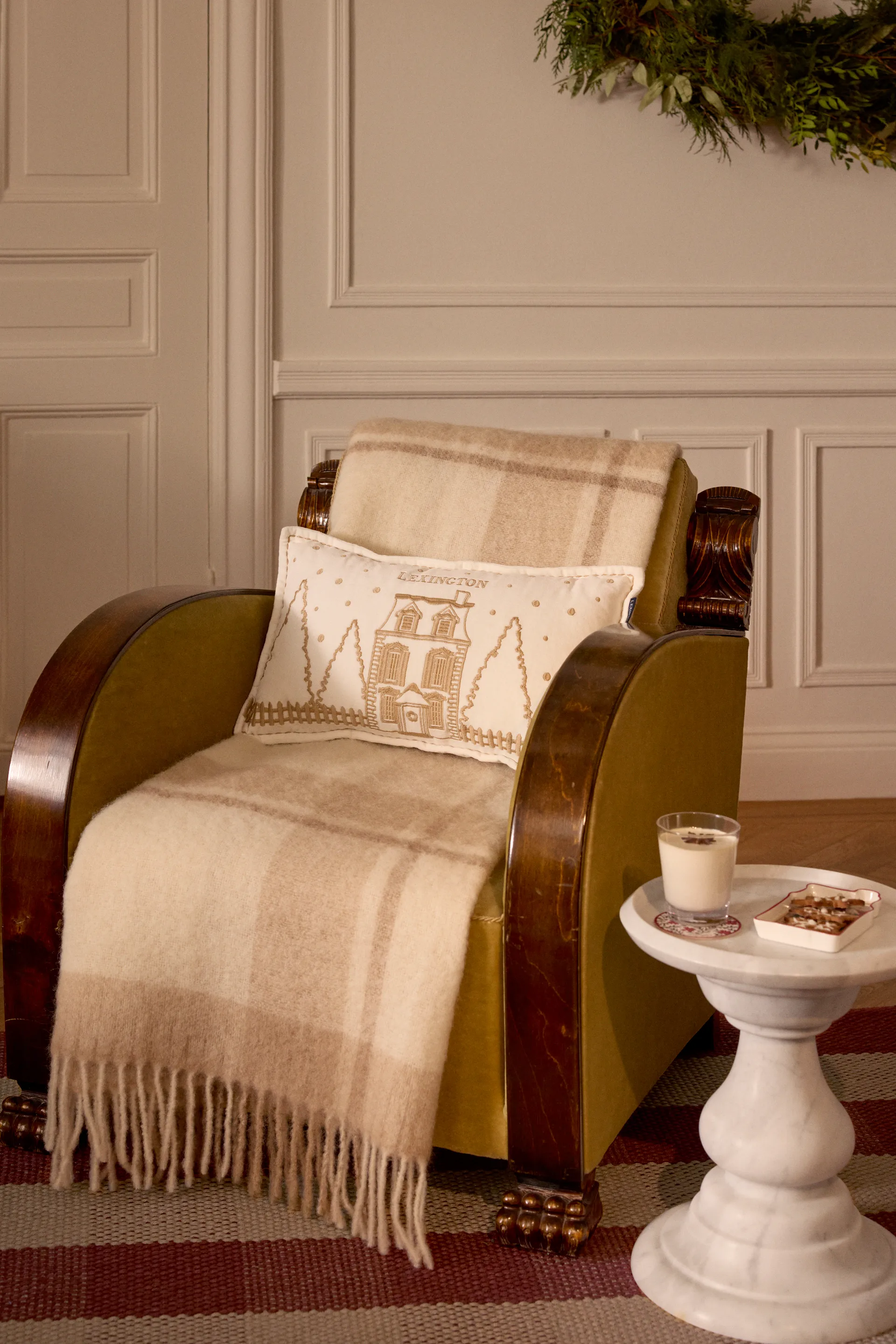 Winter House eko. sammetsbomull kudde 30x50 cm, White-Light beige Lexington