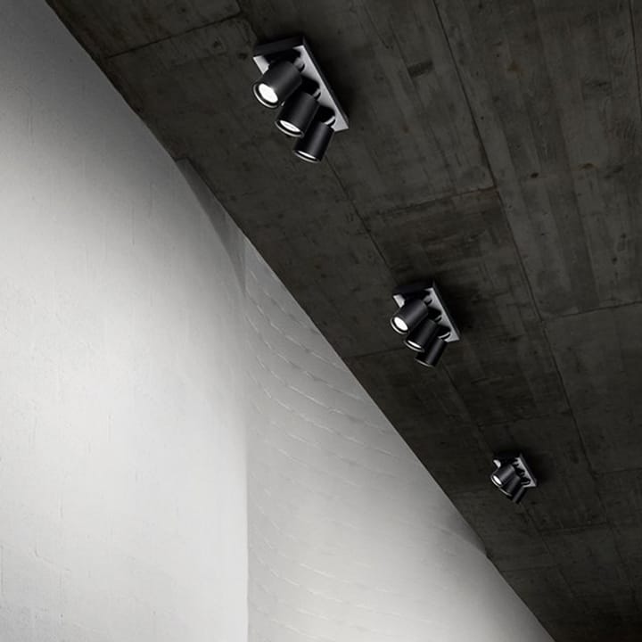 Focus 2 vägg- och taklampa - black, 2700 kelvin - Light-Point