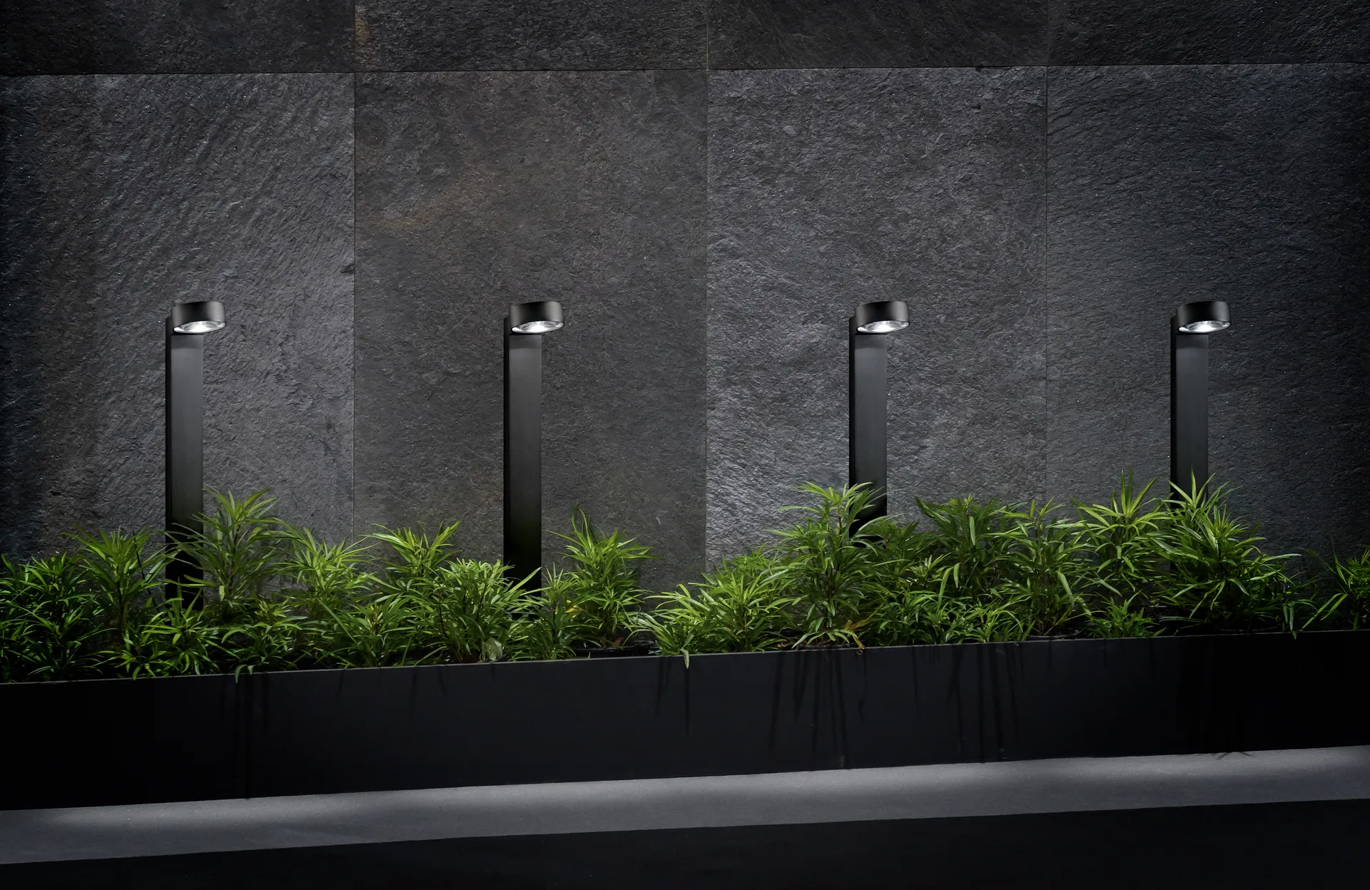 Orbit Garden Mini utomhusbelysning, black Light-Point