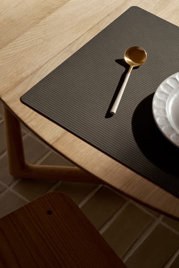 Corduroy bordstablet square L - Caviar - LIND DNA