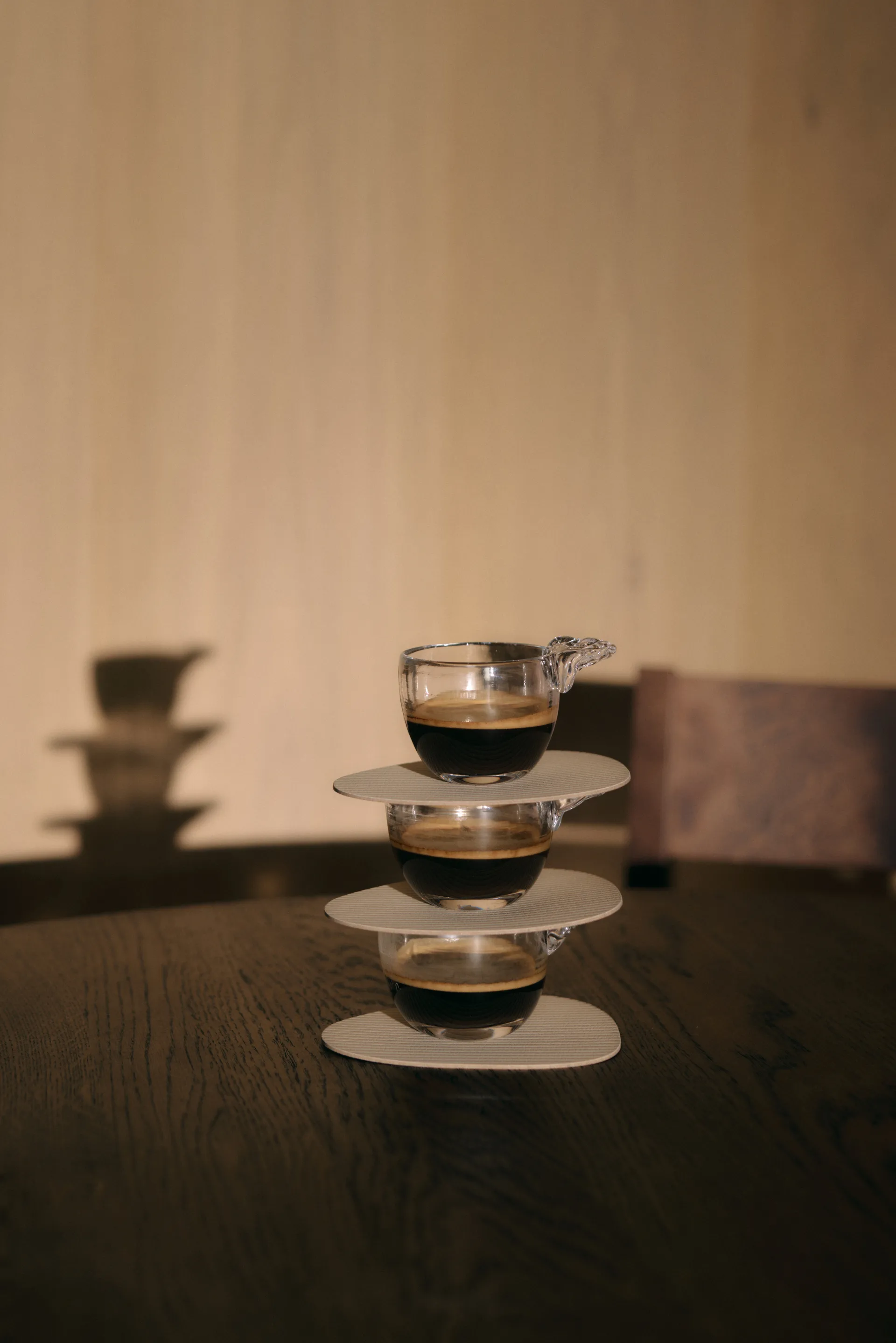 Corduroy glasunderlägg curve, Pure white LIND DNA