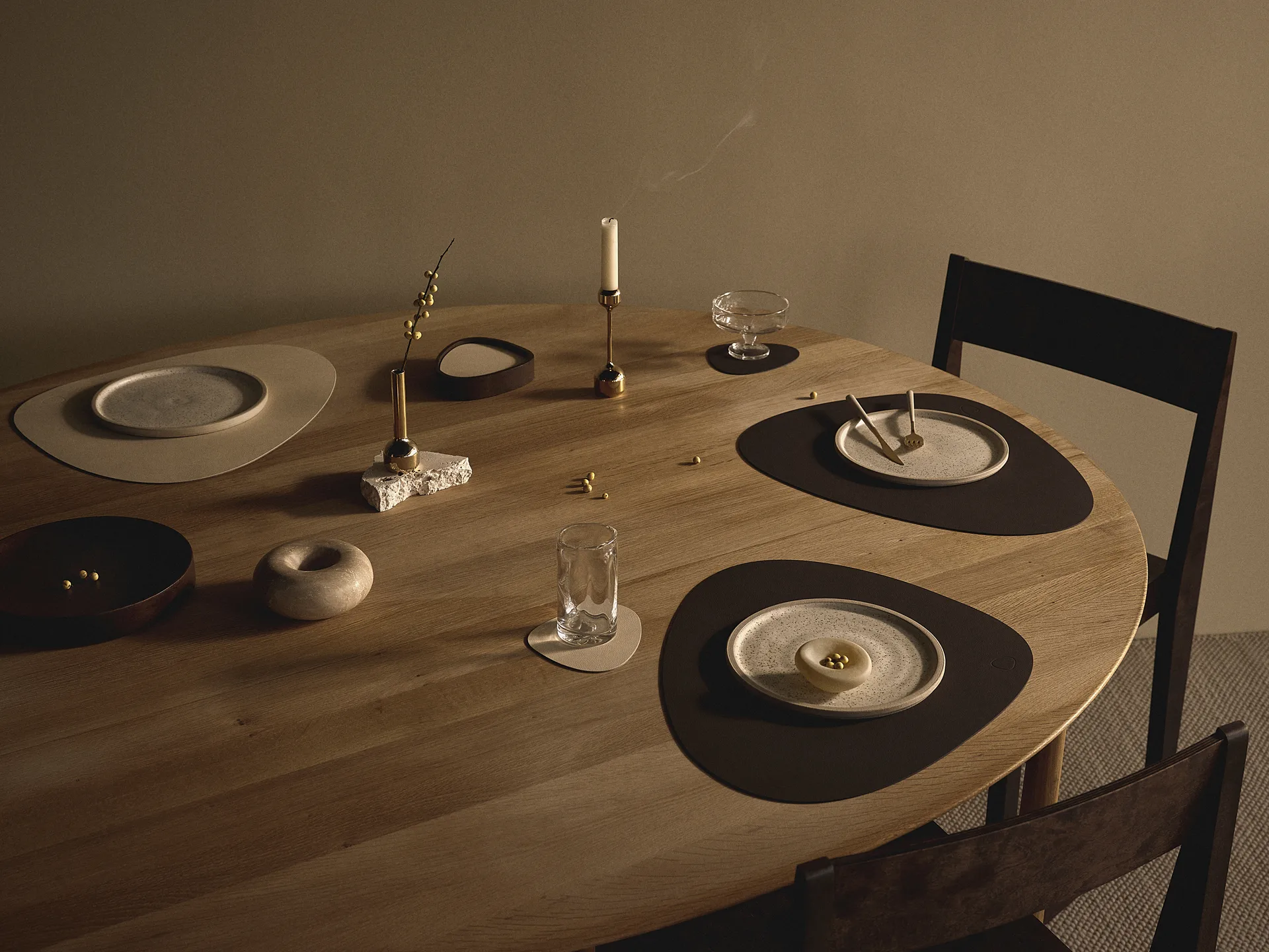 Nupo bordstablett curve L, Hazel LIND DNA