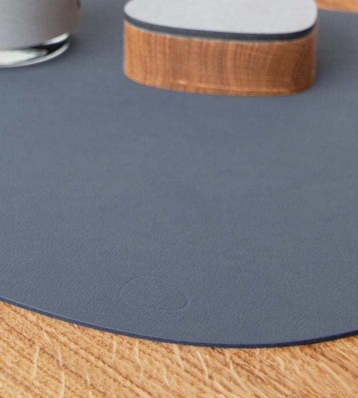 Nupo bordstablett vändbar curve L 1 st - Dark blue-black - LIND DNA