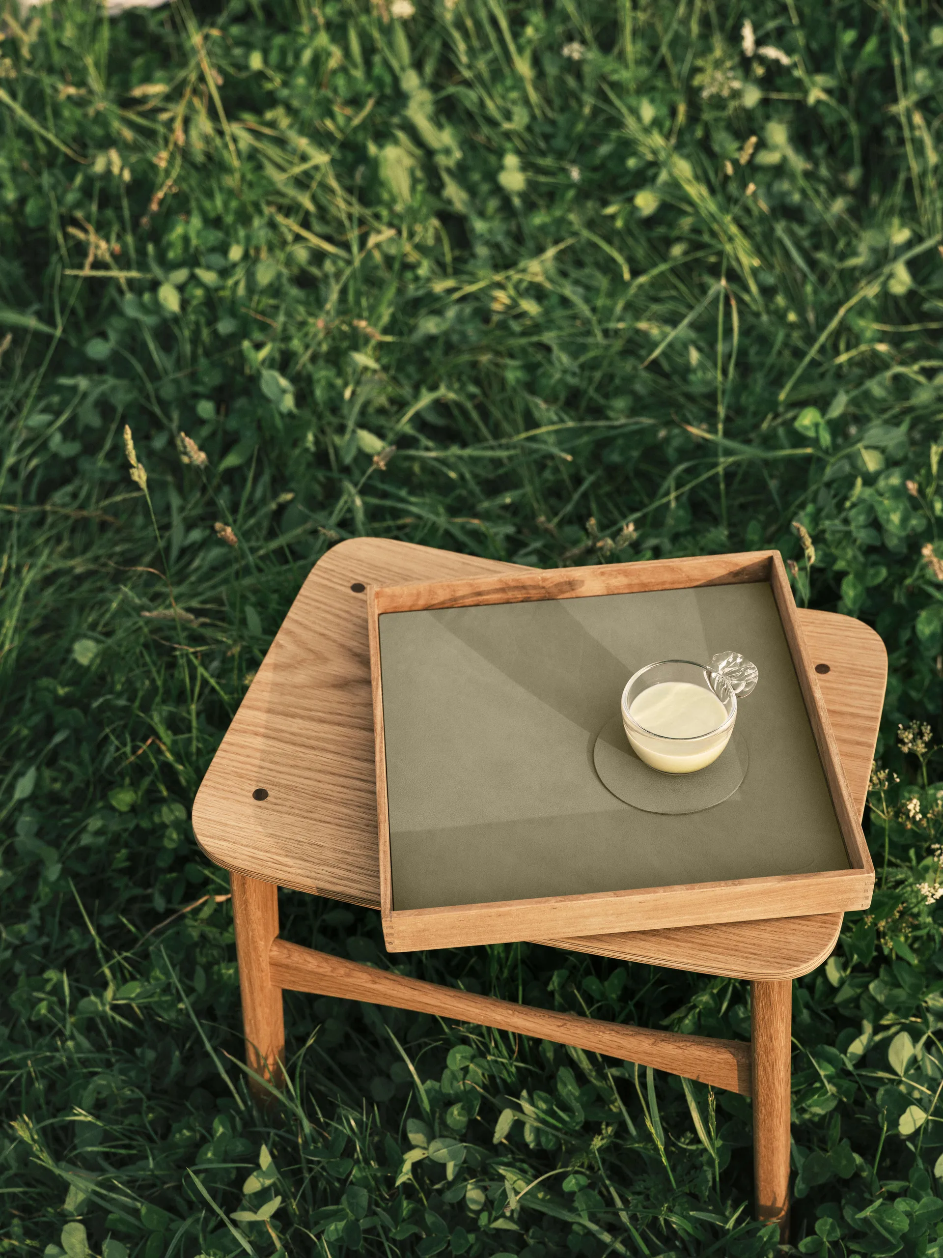 Nupo glasunderlägg circle, Herbal dust LIND DNA