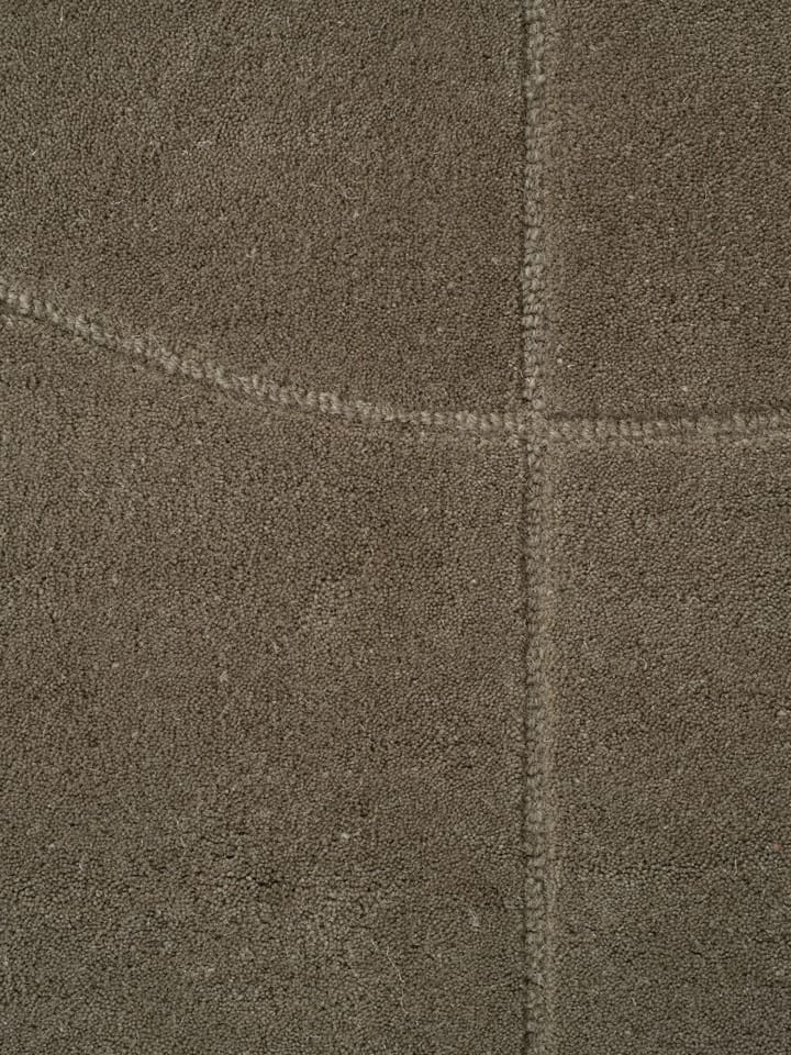 Lineal Poem ullmatta, Moss, 250x350 cm Linie Design