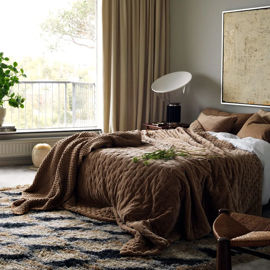 Paolo överkast 260x270 cm, Kamelbrun Linum