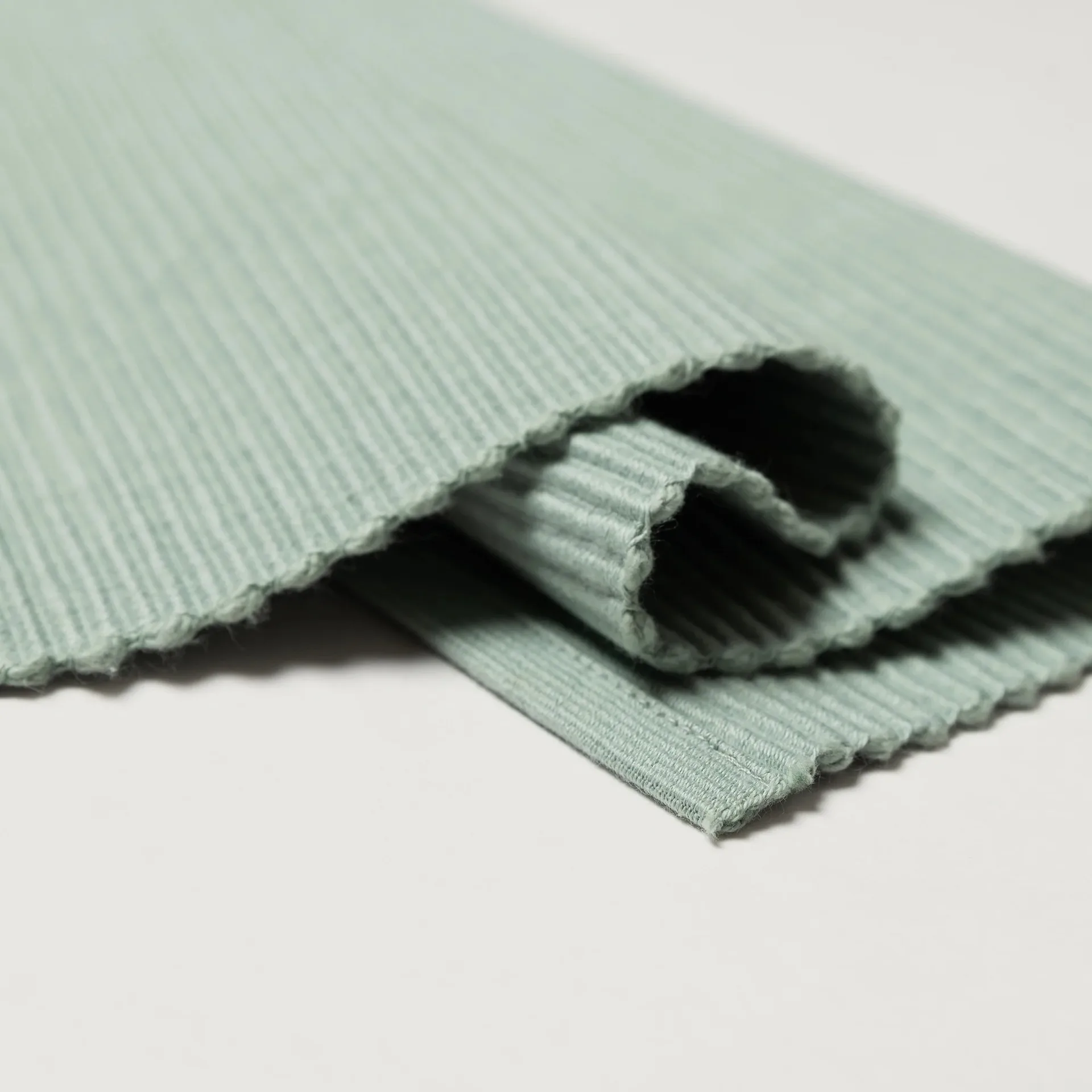 Uni bordstablett 35x46 cm 2-pack, Isgrön Linum
