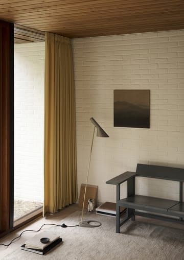 AJ golvlampa - Brass-warm grey - Louis Poulsen