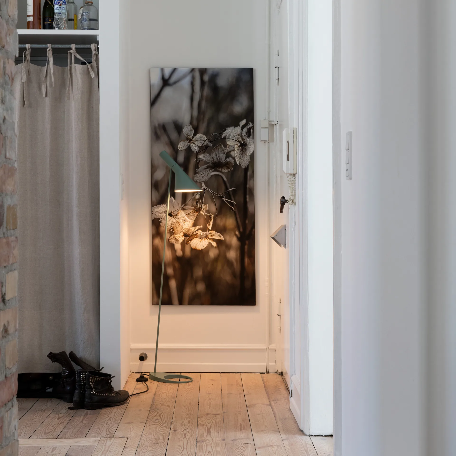 AJ golvlampa, Ljus petroleum Louis Poulsen