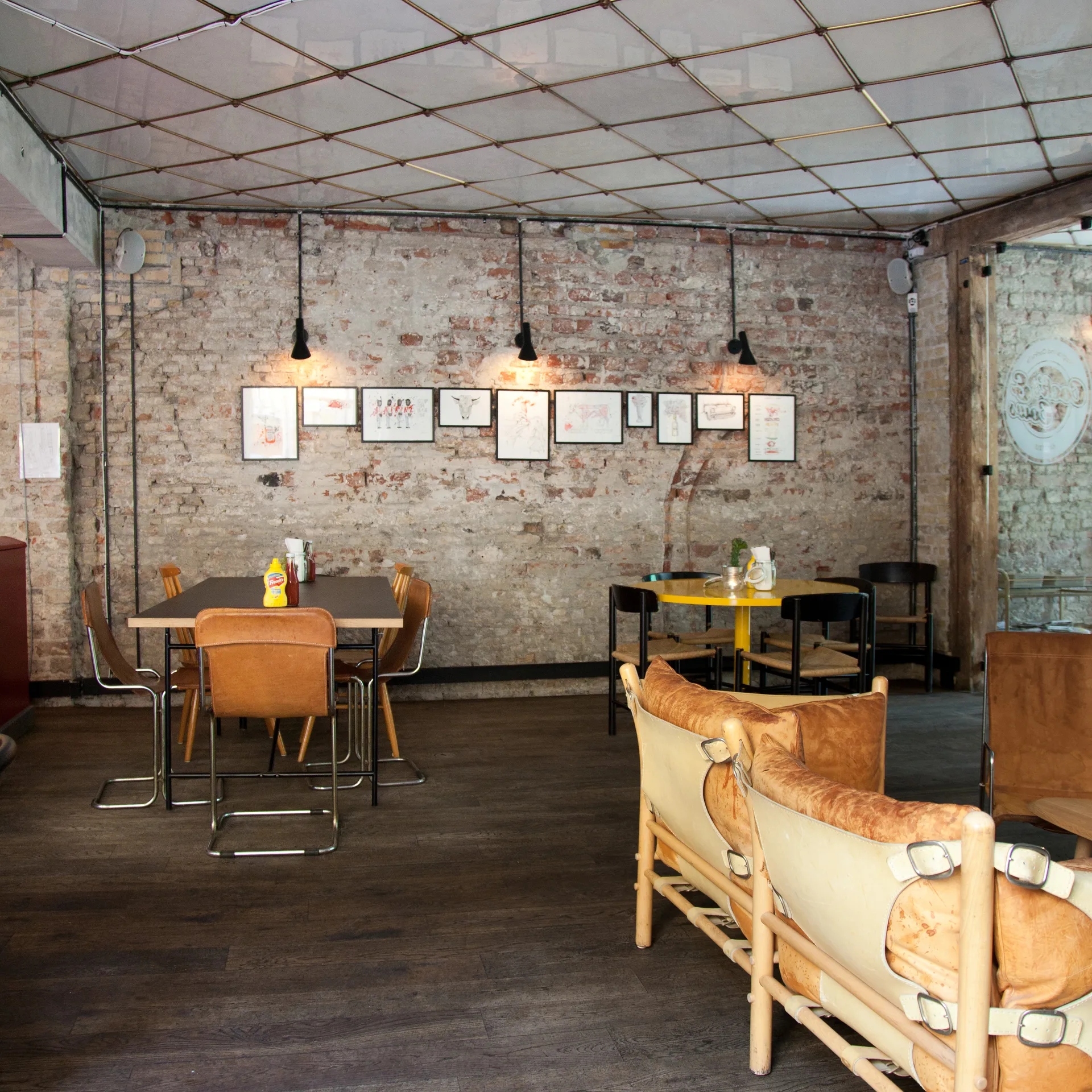 AJ vägglampa, Svart Louis Poulsen