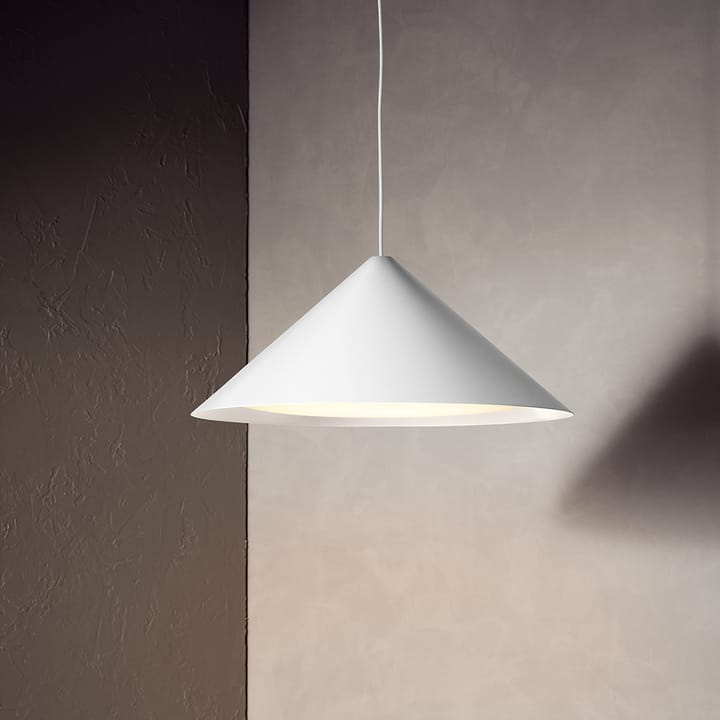 Keglen pendel Ø65 cm, Vit Louis Poulsen