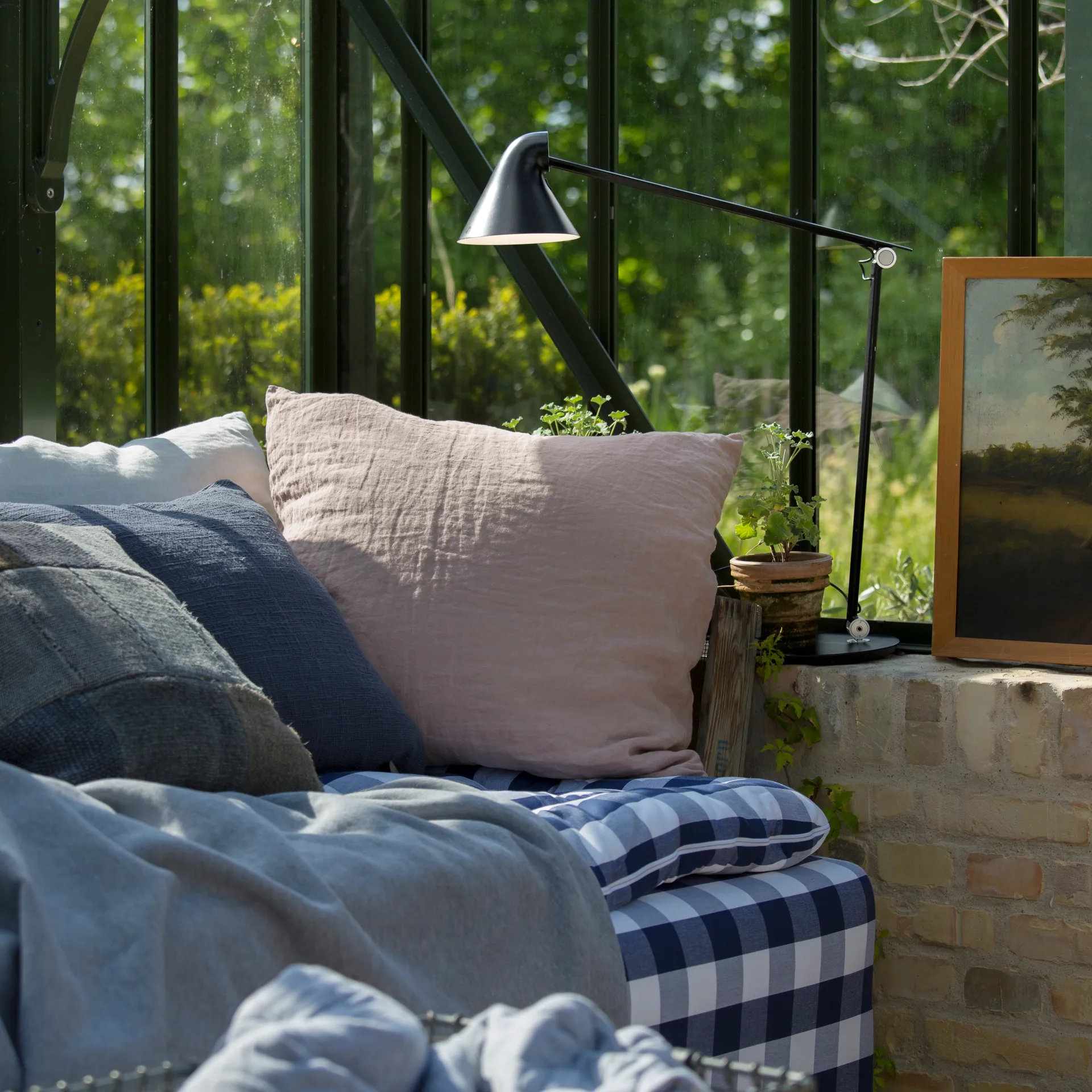 NJP bordslampa, Svart Louis Poulsen