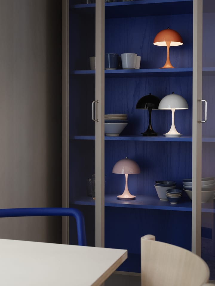 Panthella 160 portable bordslampa metall, Orange Louis Poulsen